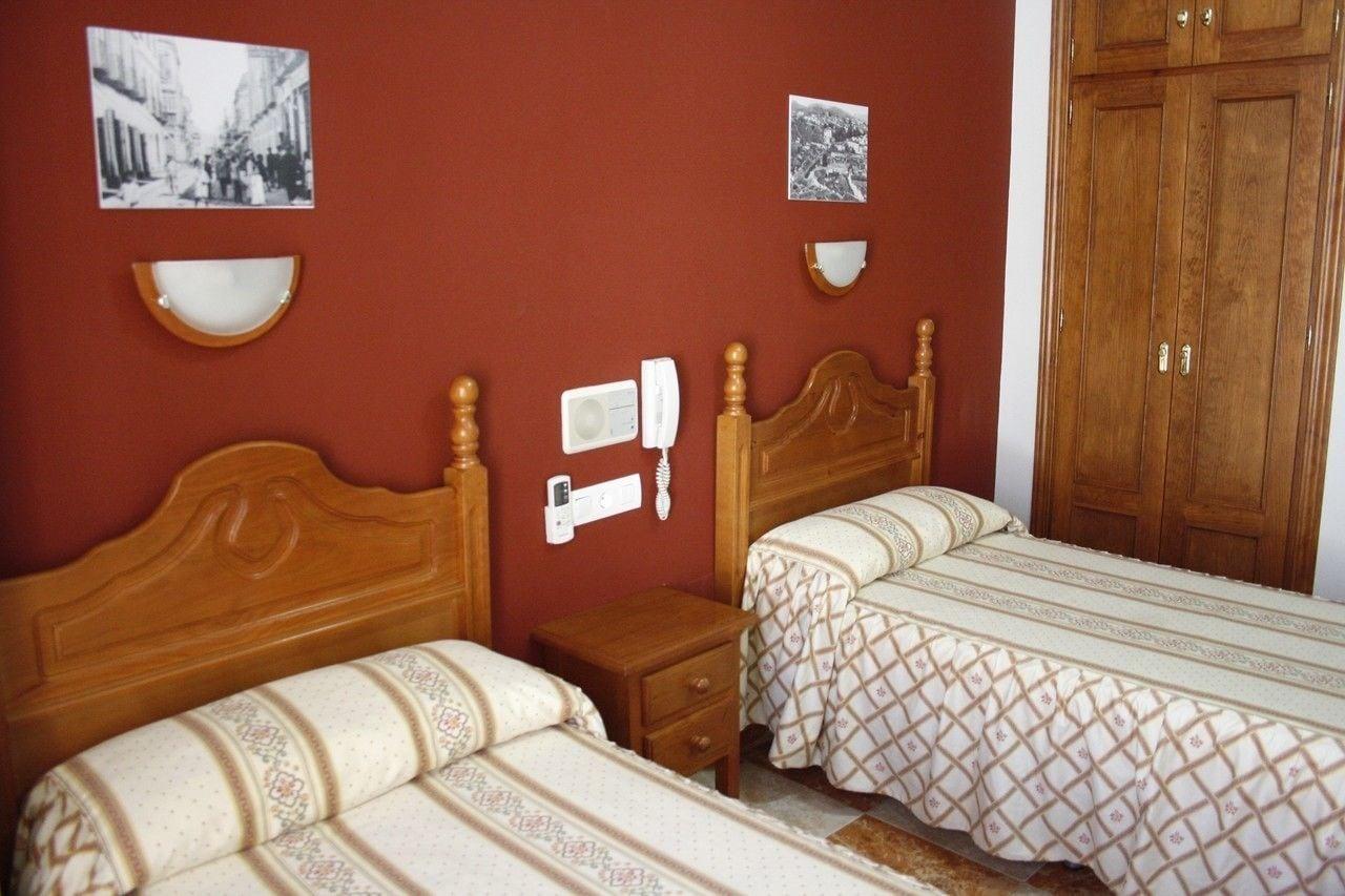 Hotel Virgen De Los Reyes Ронда Экстерьер фото