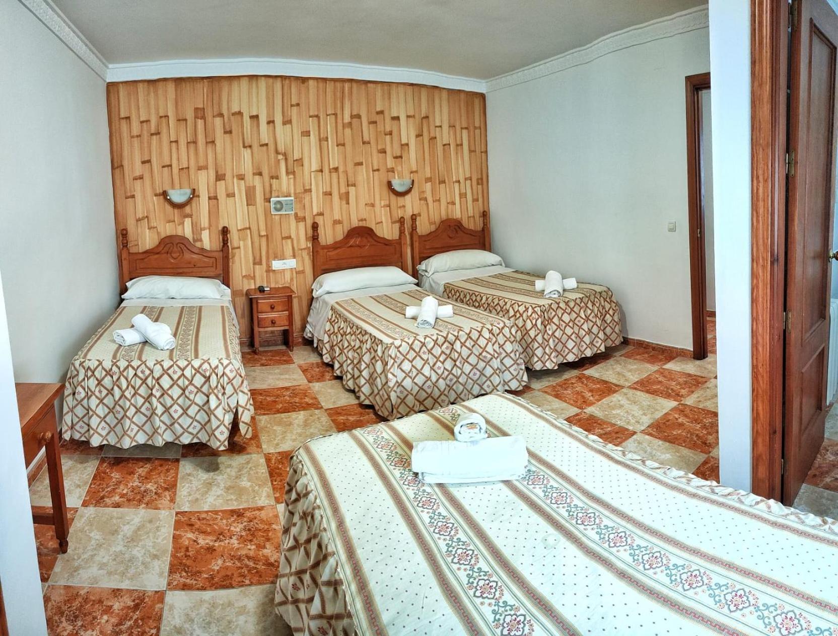 Hotel Virgen De Los Reyes Ронда Экстерьер фото